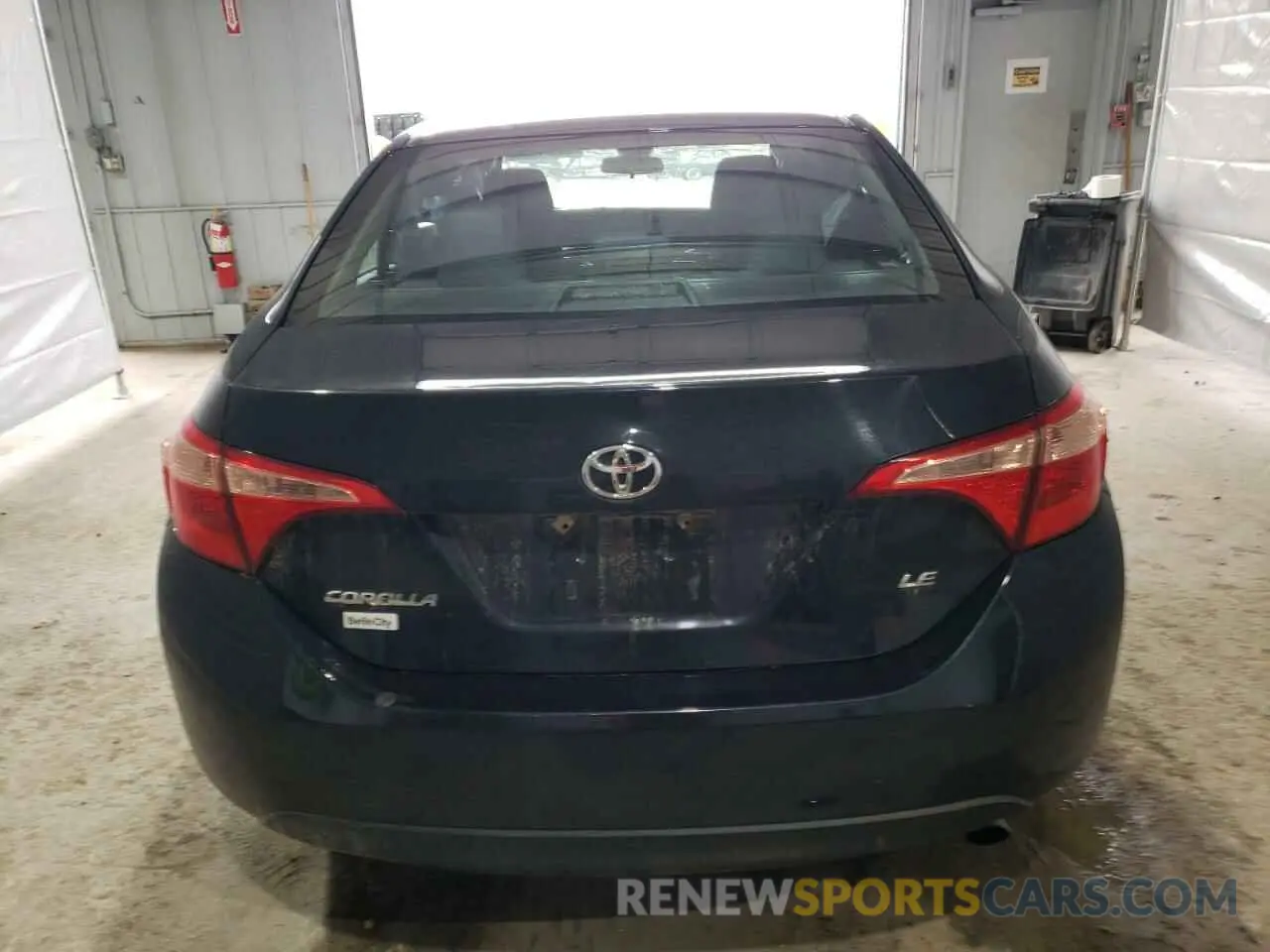 6 Photograph of a damaged car 2T1BURHE7KC185156 TOYOTA COROLLA 2019