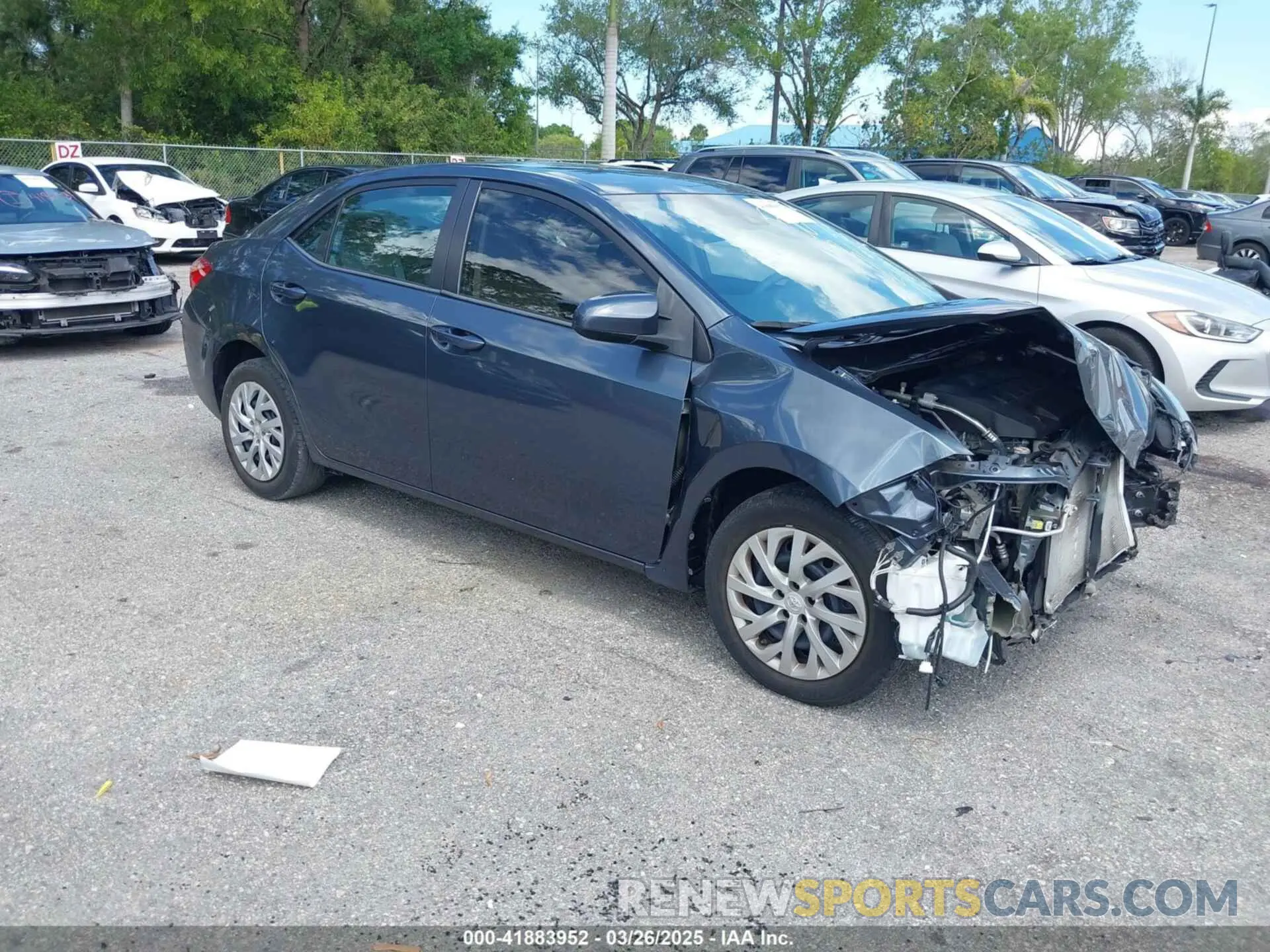 1 Photograph of a damaged car 2T1BURHE7KC185853 TOYOTA COROLLA 2019