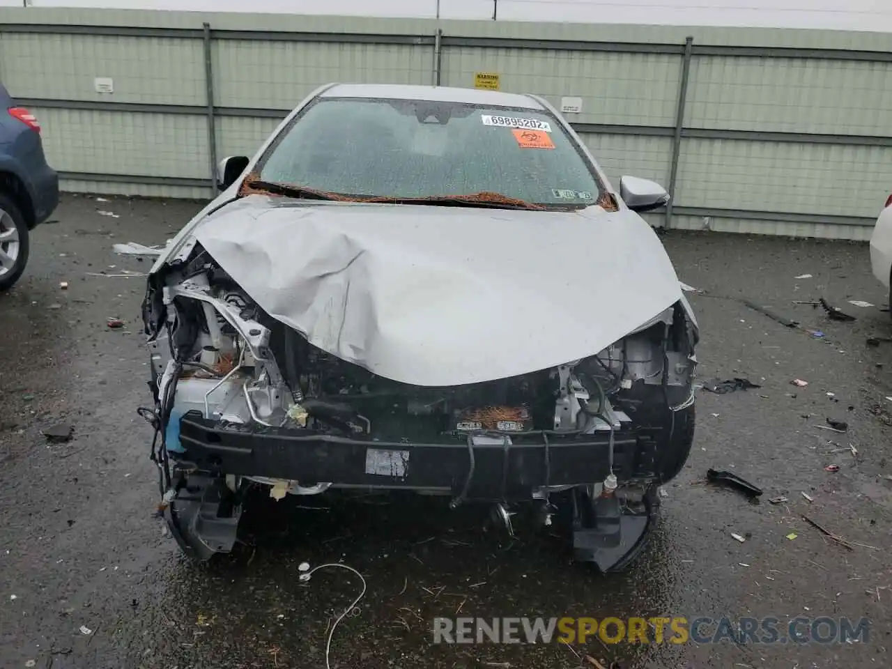 5 Photograph of a damaged car 2T1BURHE7KC189935 TOYOTA COROLLA 2019