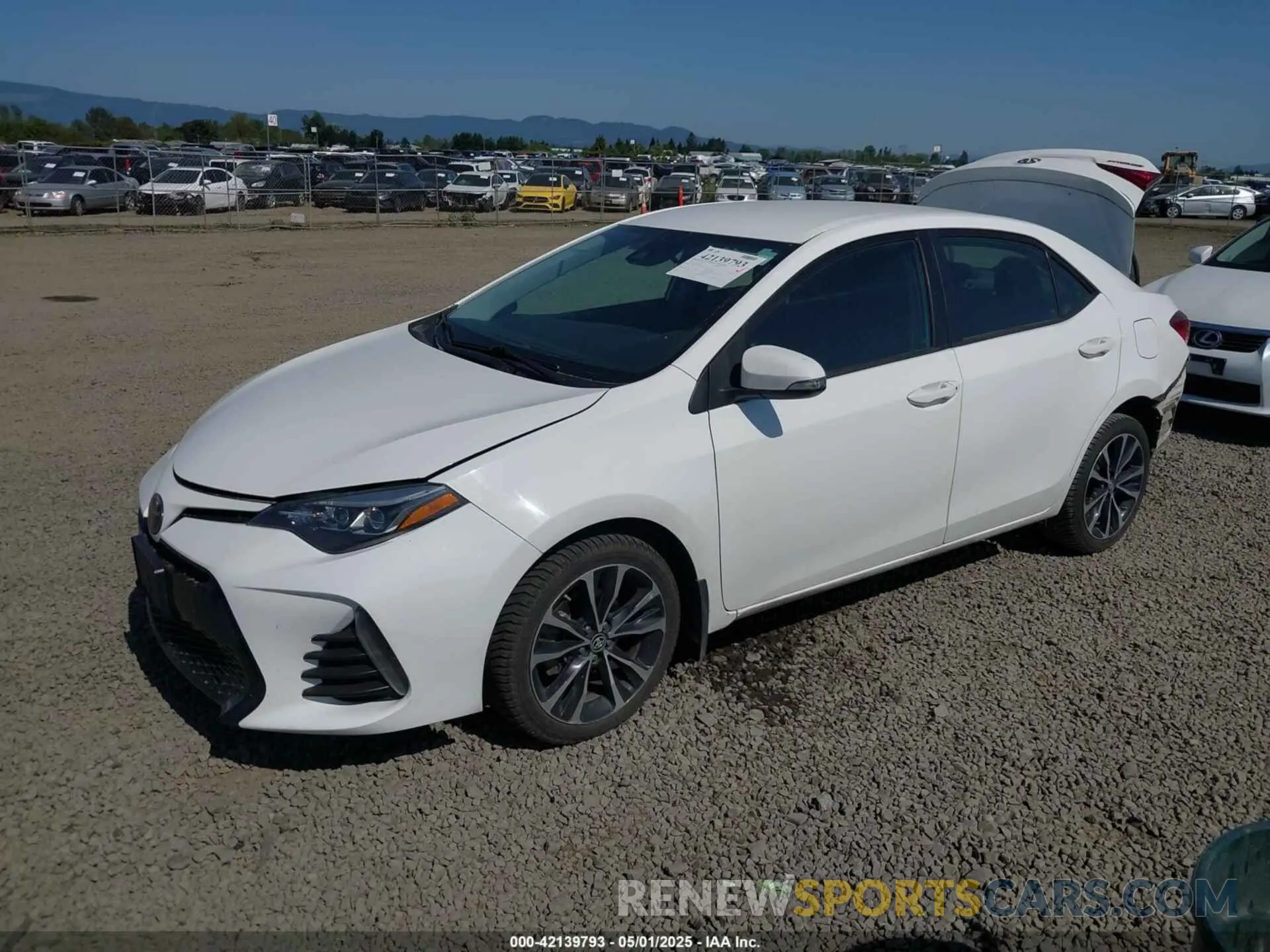 2 Photograph of a damaged car 2T1BURHE7KC192303 TOYOTA COROLLA 2019