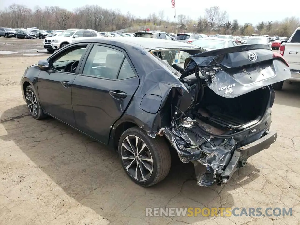 2 Photograph of a damaged car 2T1BURHE7KC192852 TOYOTA COROLLA 2019