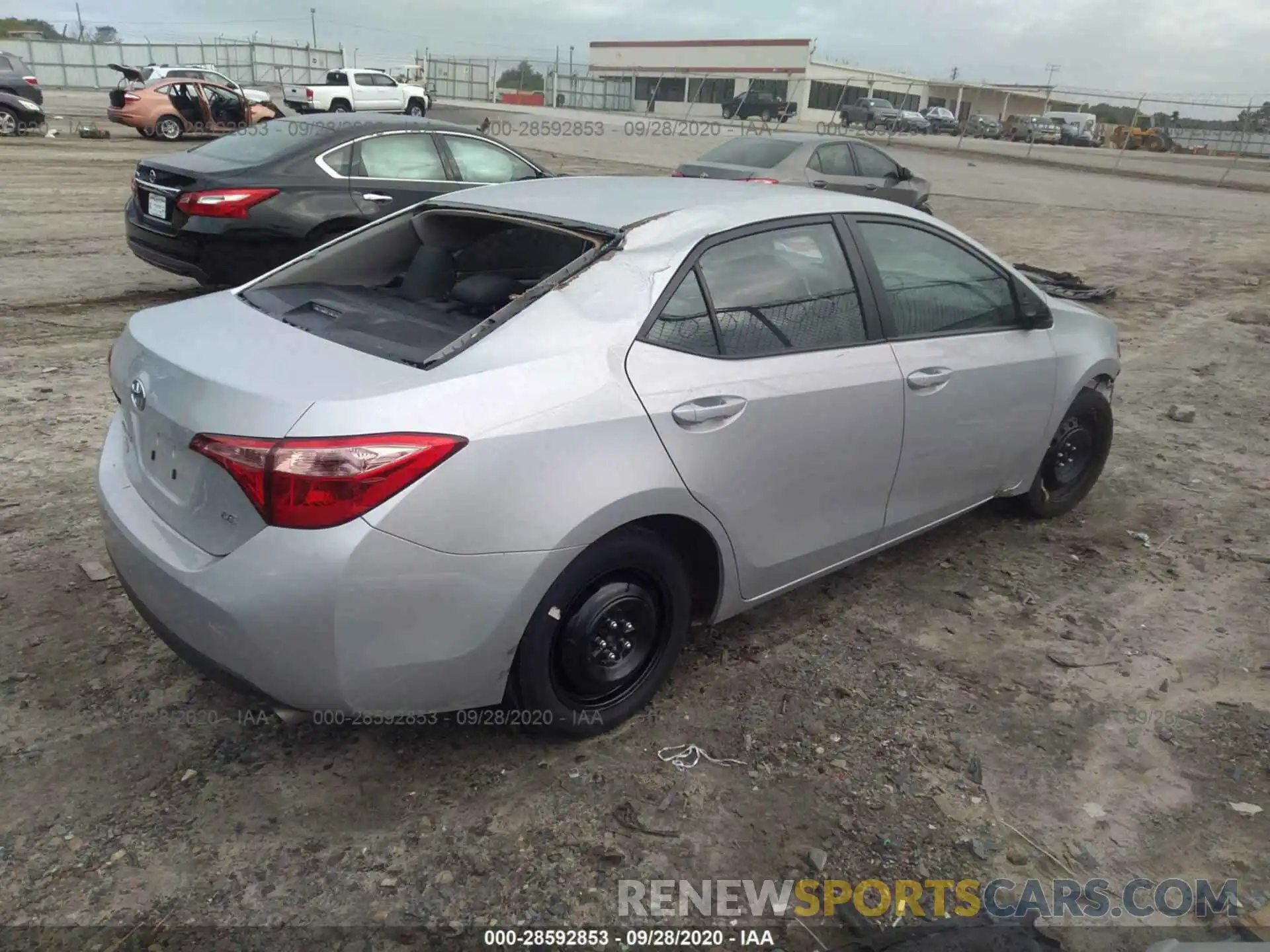 4 Photograph of a damaged car 2T1BURHE7KC196965 TOYOTA COROLLA 2019