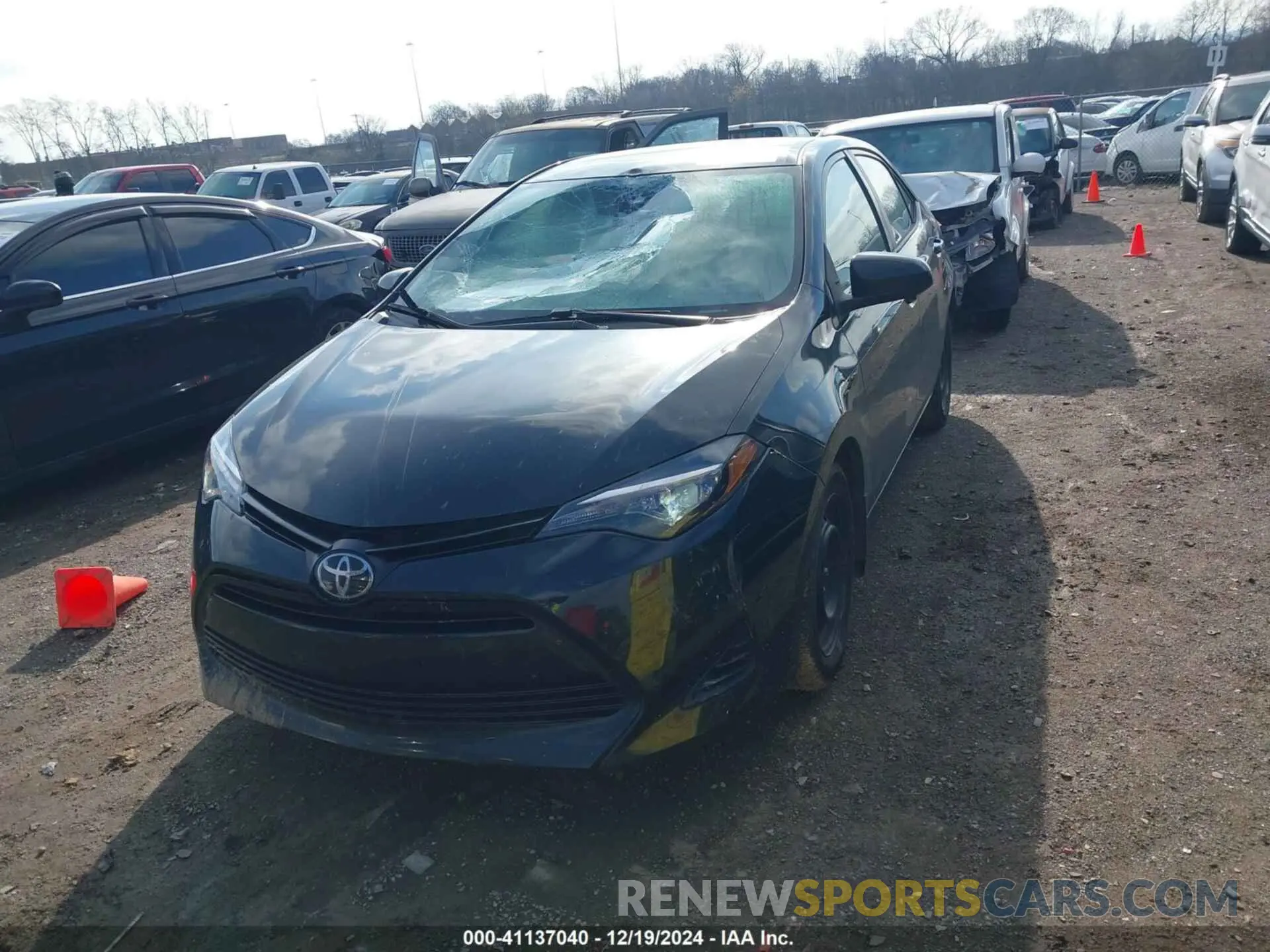 12 Photograph of a damaged car 2T1BURHE7KC201338 TOYOTA COROLLA 2019