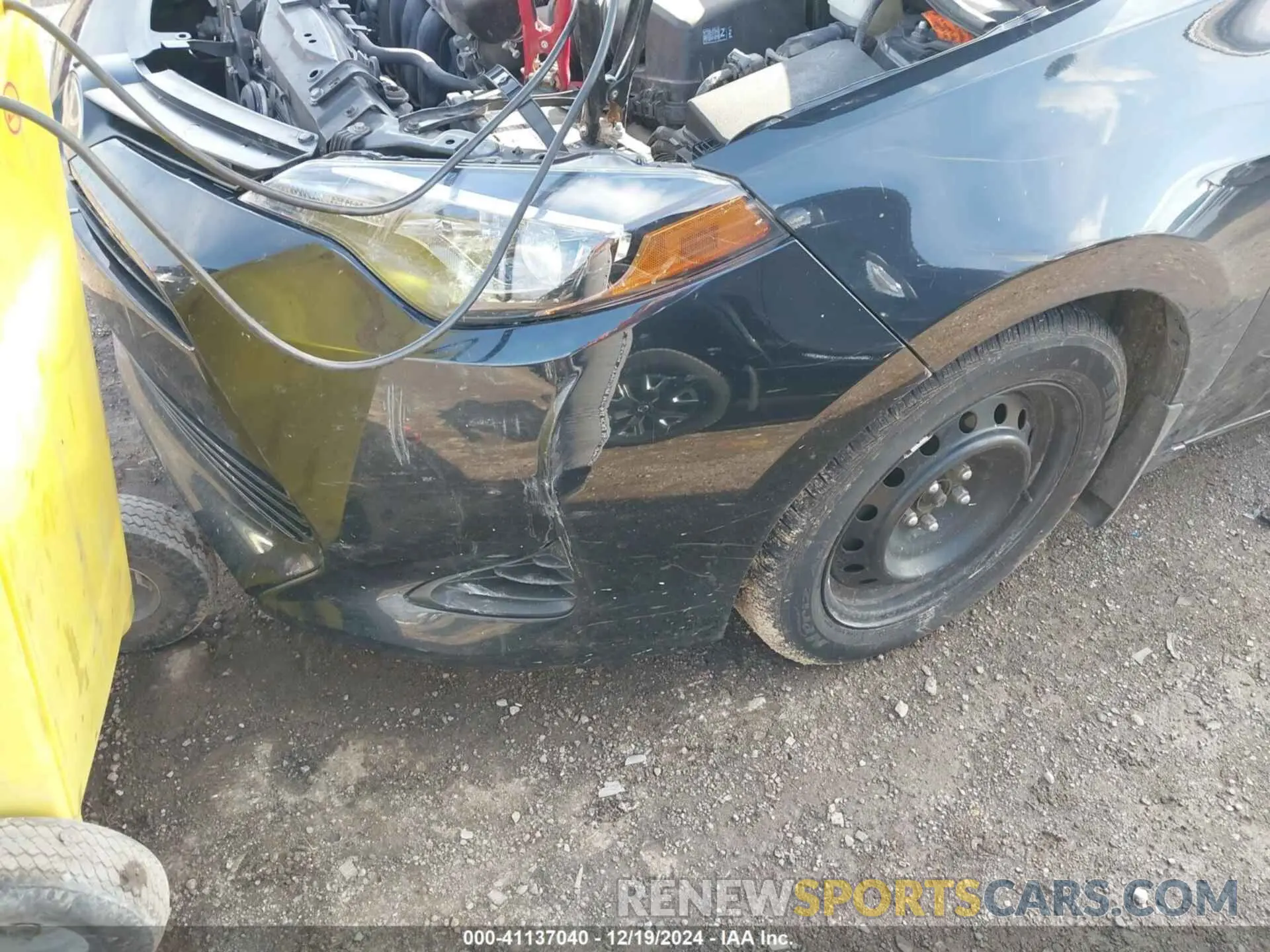 6 Photograph of a damaged car 2T1BURHE7KC201338 TOYOTA COROLLA 2019