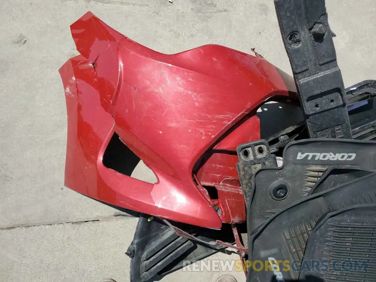 14 Photograph of a damaged car 2T1BURHE7KC203381 TOYOTA COROLLA 2019