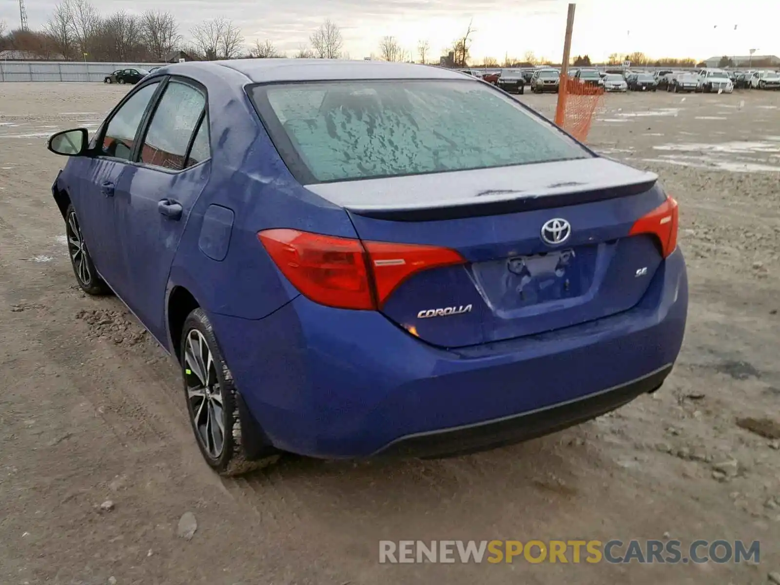 3 Photograph of a damaged car 2T1BURHE7KC204126 TOYOTA COROLLA 2019