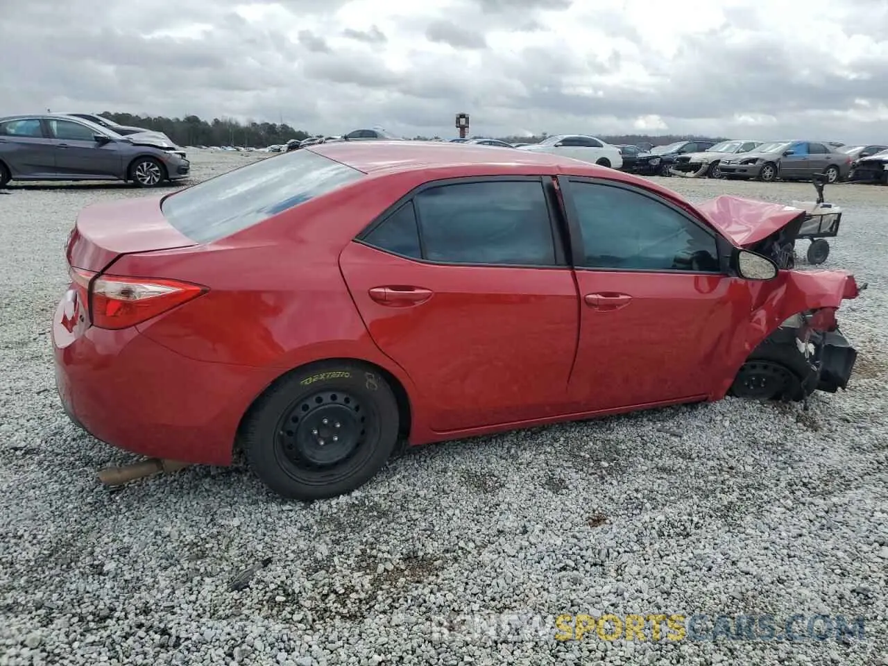 3 Photograph of a damaged car 2T1BURHE7KC205566 TOYOTA COROLLA 2019