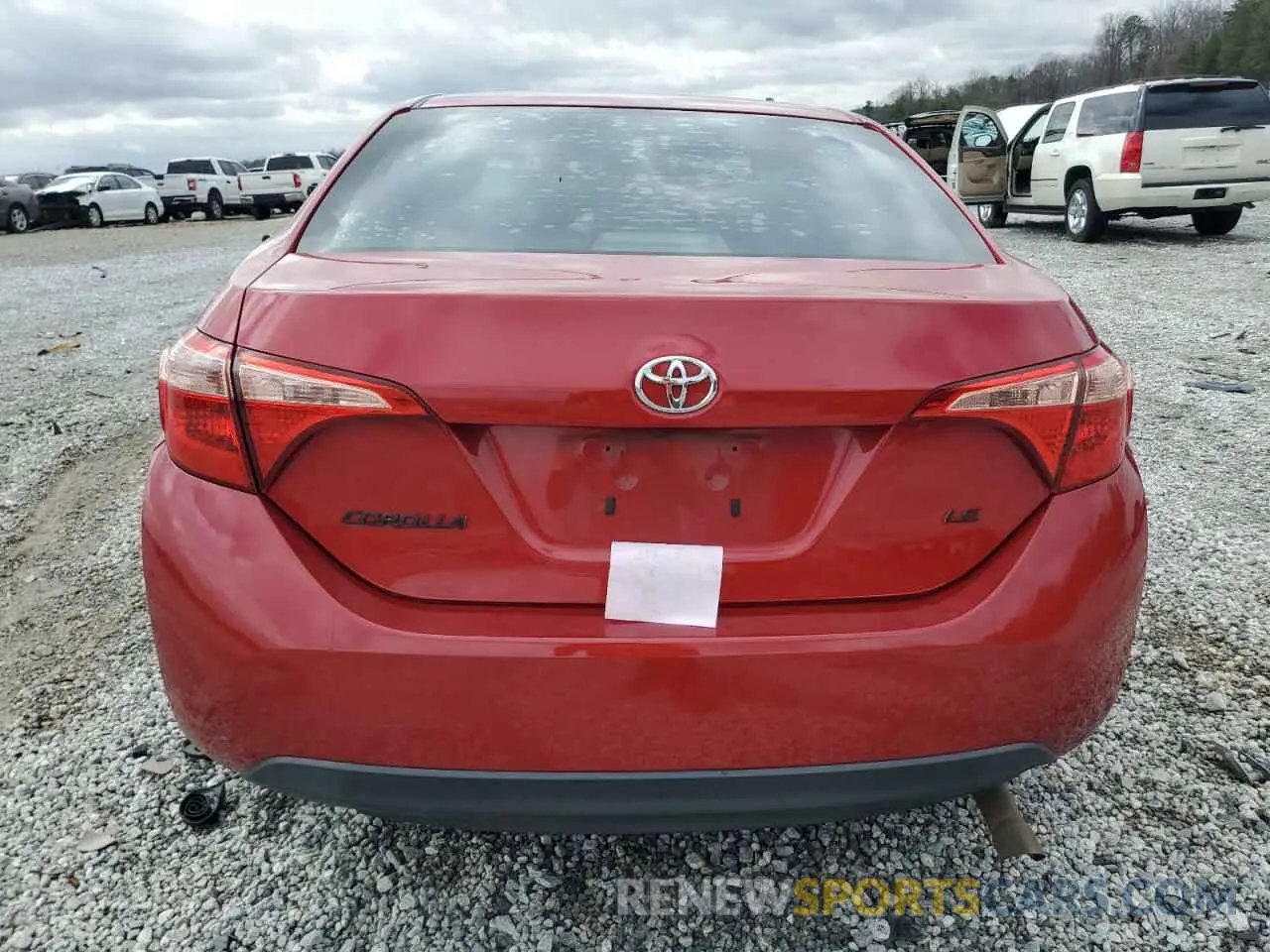 6 Photograph of a damaged car 2T1BURHE7KC205566 TOYOTA COROLLA 2019