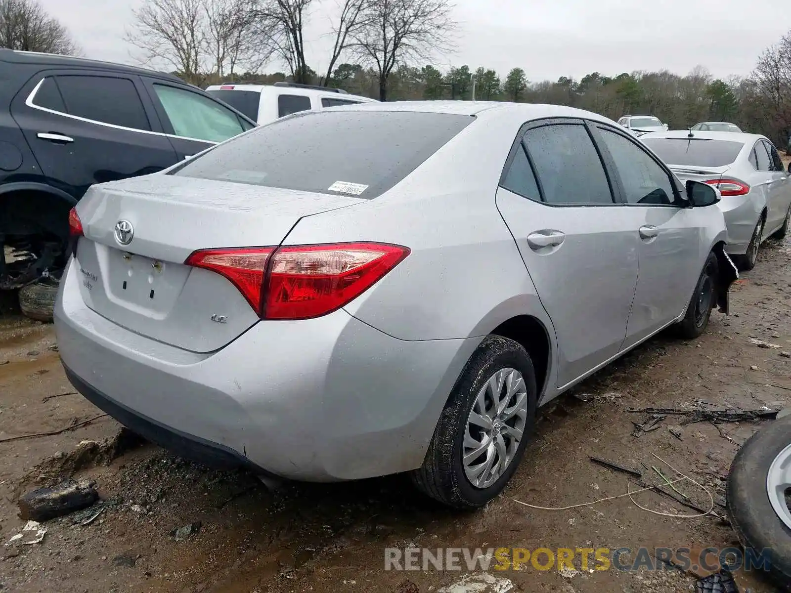 4 Photograph of a damaged car 2T1BURHE7KC208693 TOYOTA COROLLA 2019