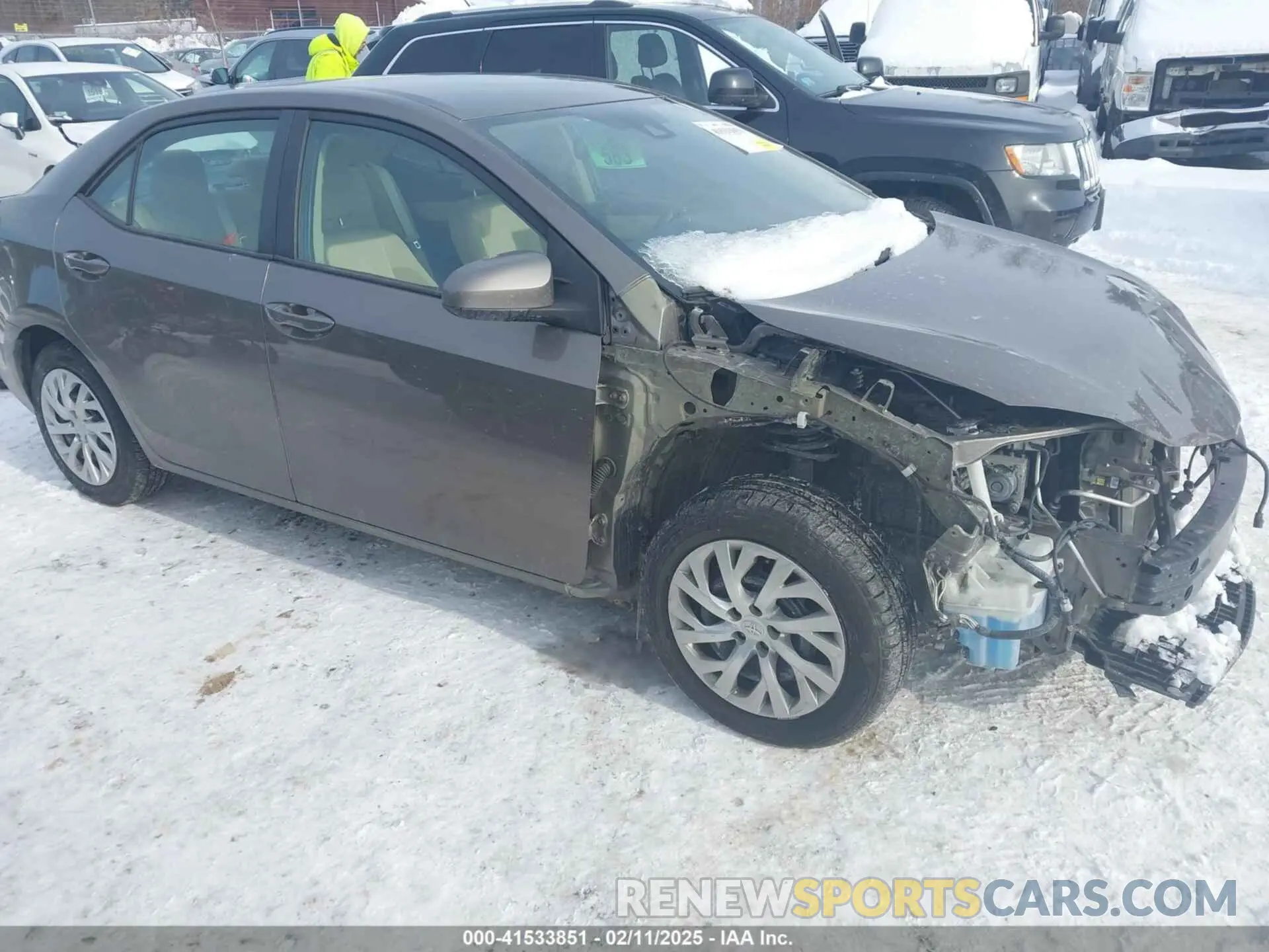 13 Photograph of a damaged car 2T1BURHE7KC209603 TOYOTA COROLLA 2019