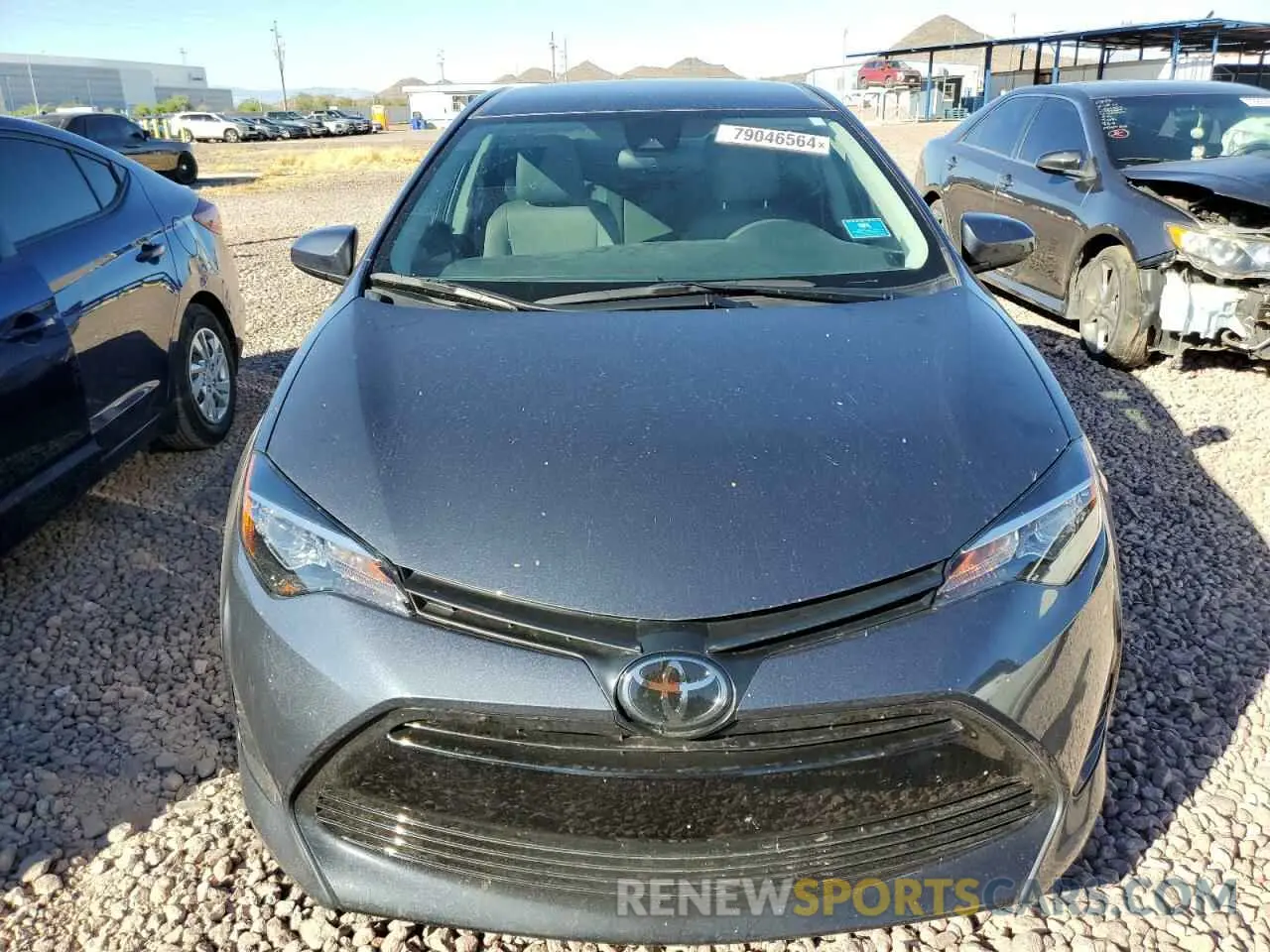 5 Photograph of a damaged car 2T1BURHE7KC212372 TOYOTA COROLLA 2019