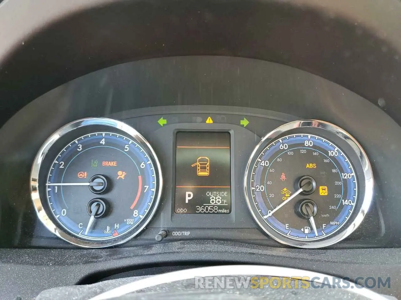 9 Photograph of a damaged car 2T1BURHE7KC212372 TOYOTA COROLLA 2019