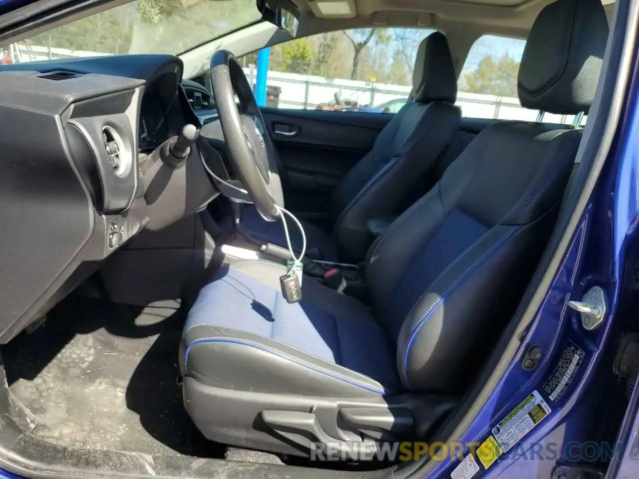 7 Photograph of a damaged car 2T1BURHE7KC212484 TOYOTA COROLLA 2019