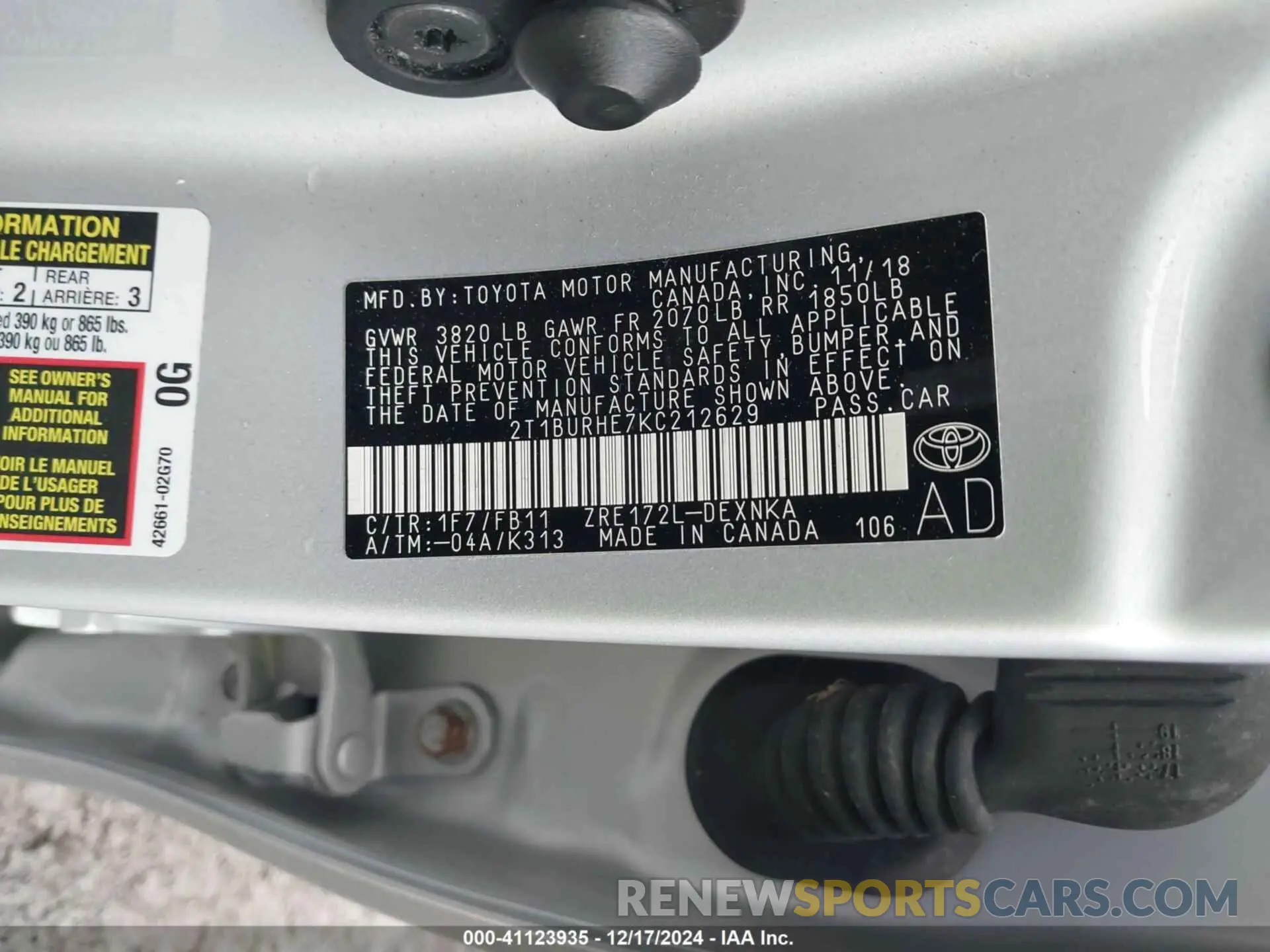 9 Photograph of a damaged car 2T1BURHE7KC212629 TOYOTA COROLLA 2019