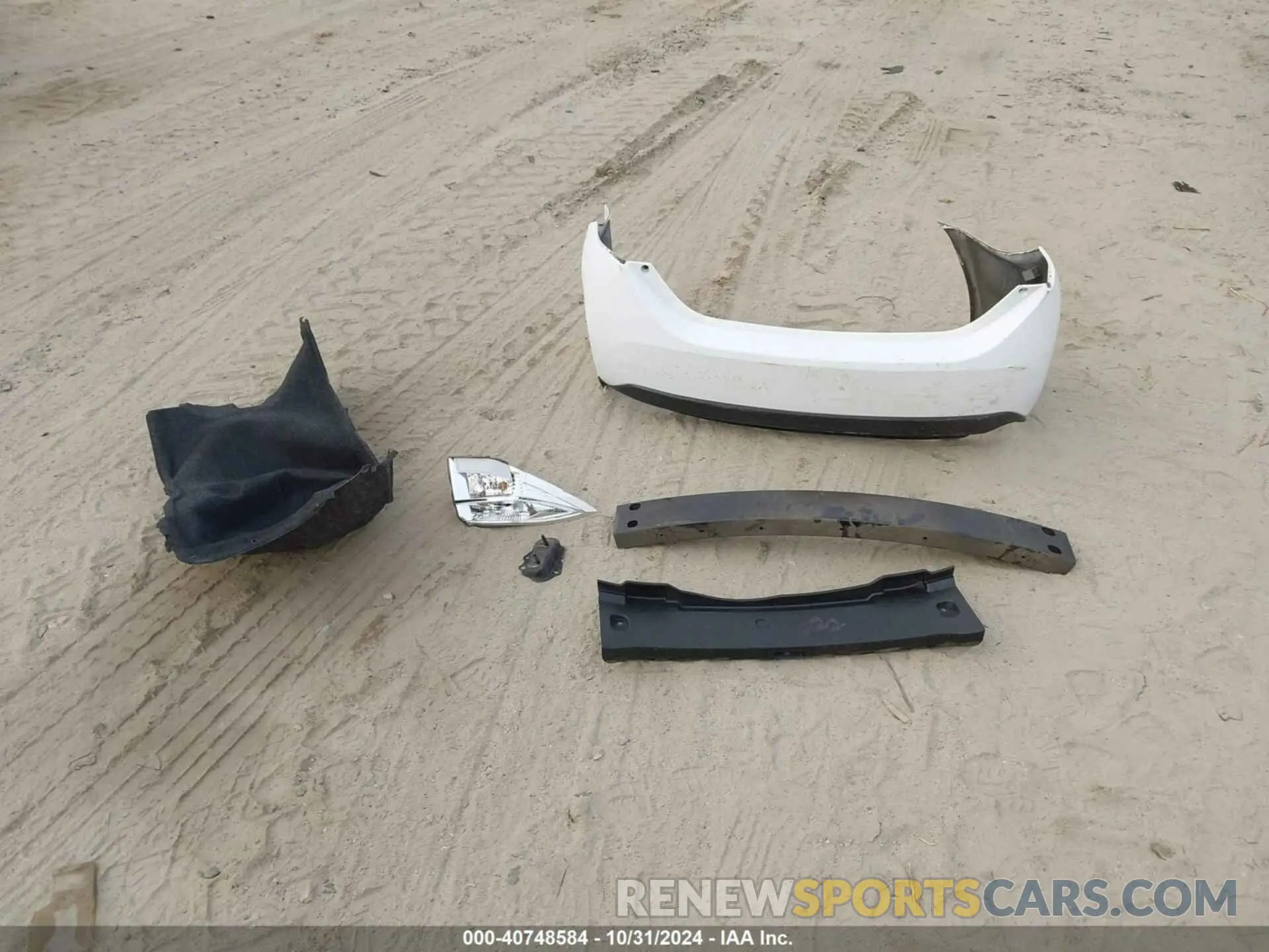 12 Photograph of a damaged car 2T1BURHE7KC216194 TOYOTA COROLLA 2019