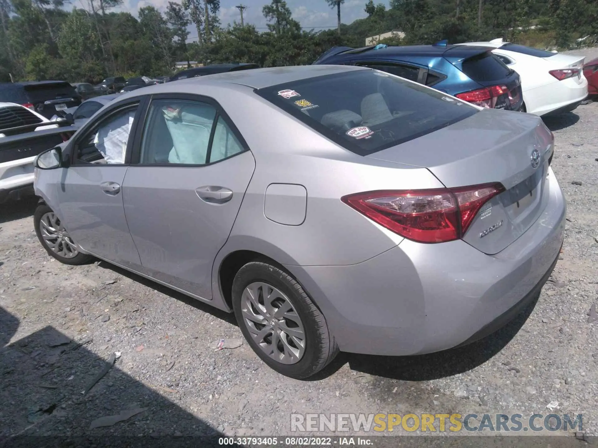3 Photograph of a damaged car 2T1BURHE7KC218513 TOYOTA COROLLA 2019