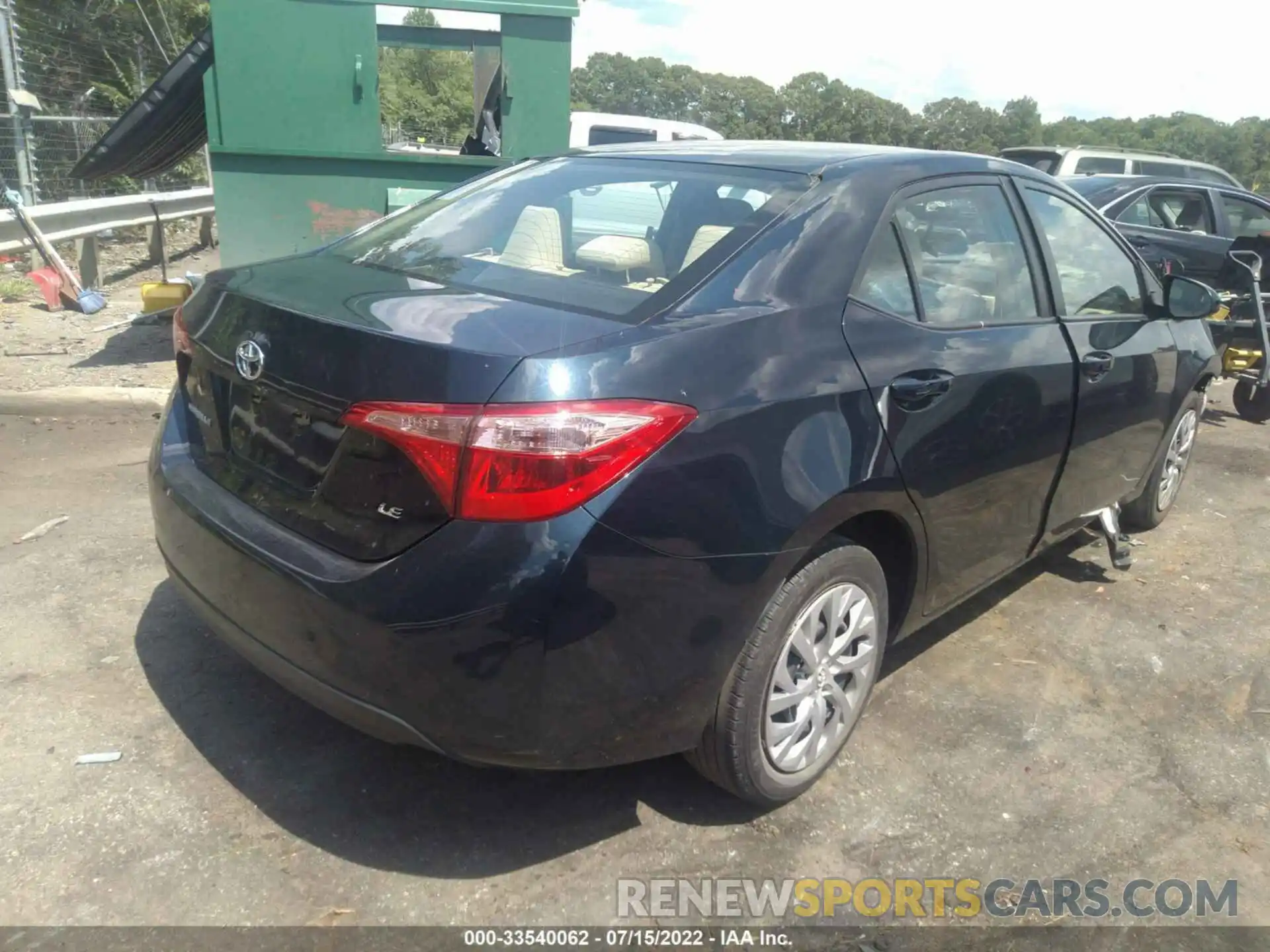 4 Photograph of a damaged car 2T1BURHE7KC219922 TOYOTA COROLLA 2019