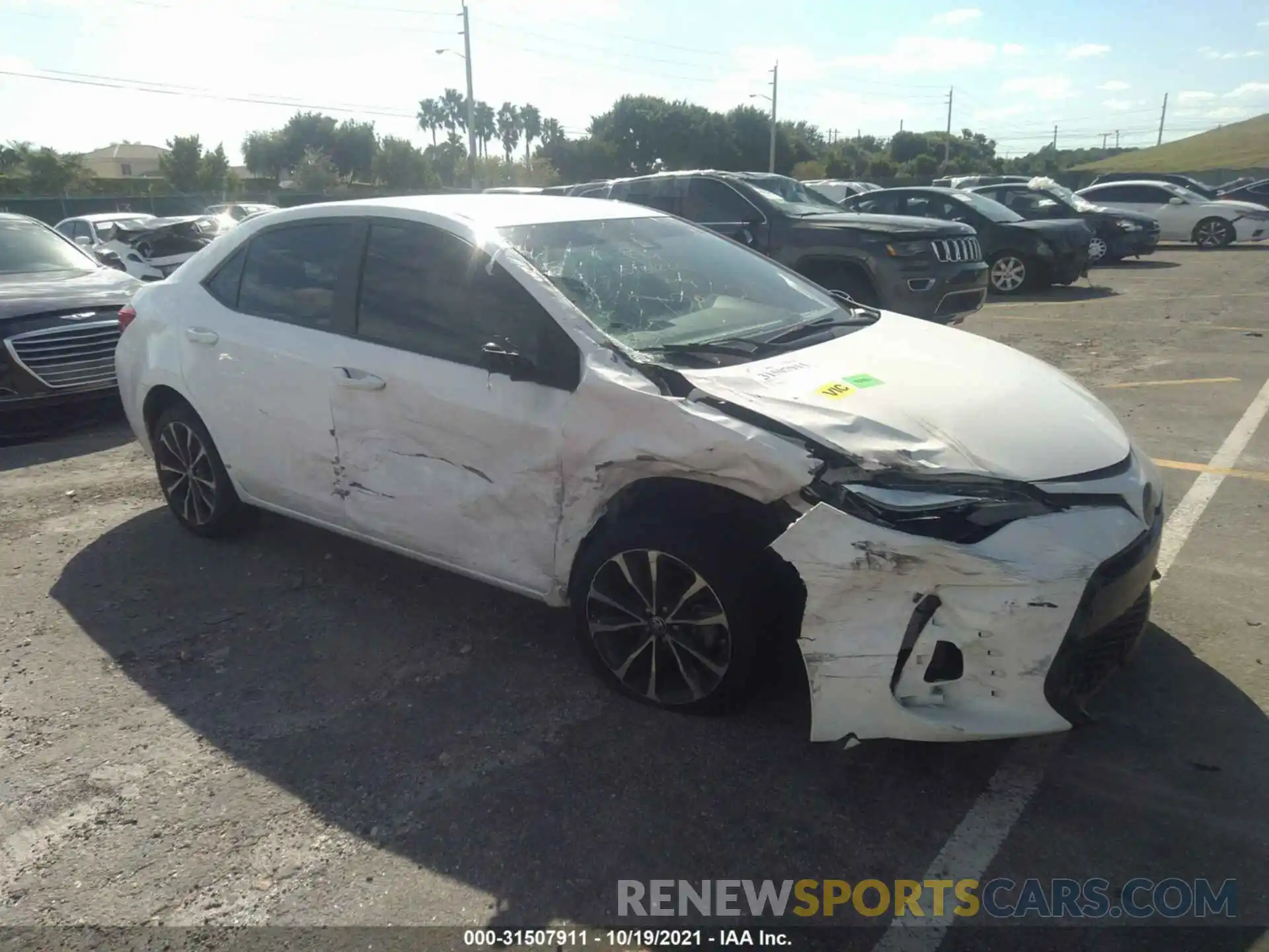 1 Photograph of a damaged car 2T1BURHE7KC221203 TOYOTA COROLLA 2019