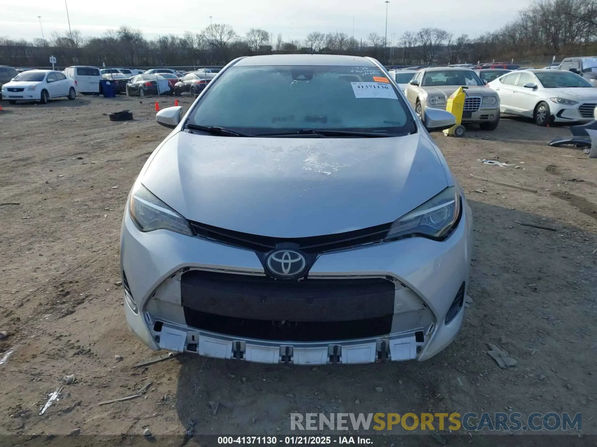 13 Photograph of a damaged car 2T1BURHE7KC223002 TOYOTA COROLLA 2019