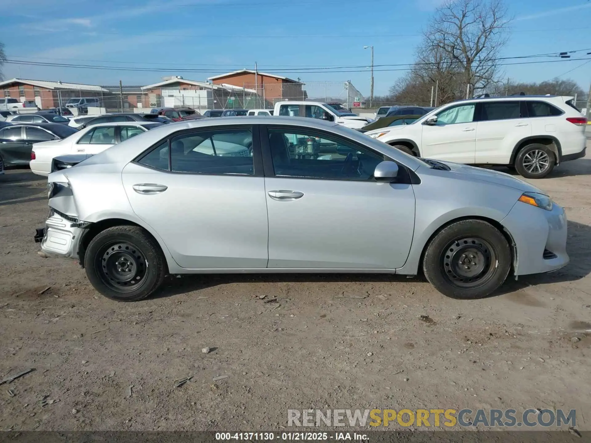 14 Photograph of a damaged car 2T1BURHE7KC223002 TOYOTA COROLLA 2019