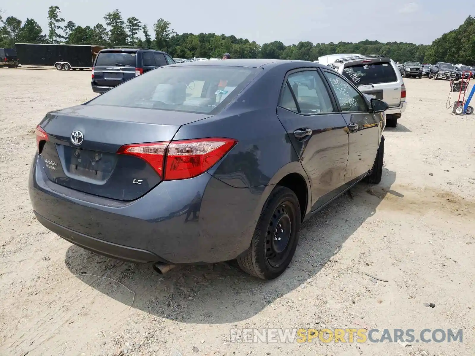 4 Photograph of a damaged car 2T1BURHE7KC224974 TOYOTA COROLLA 2019