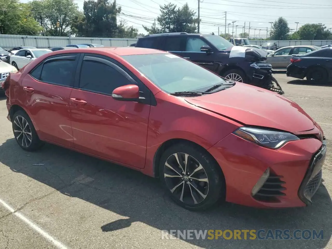 4 Photograph of a damaged car 2T1BURHE7KC226109 TOYOTA COROLLA 2019