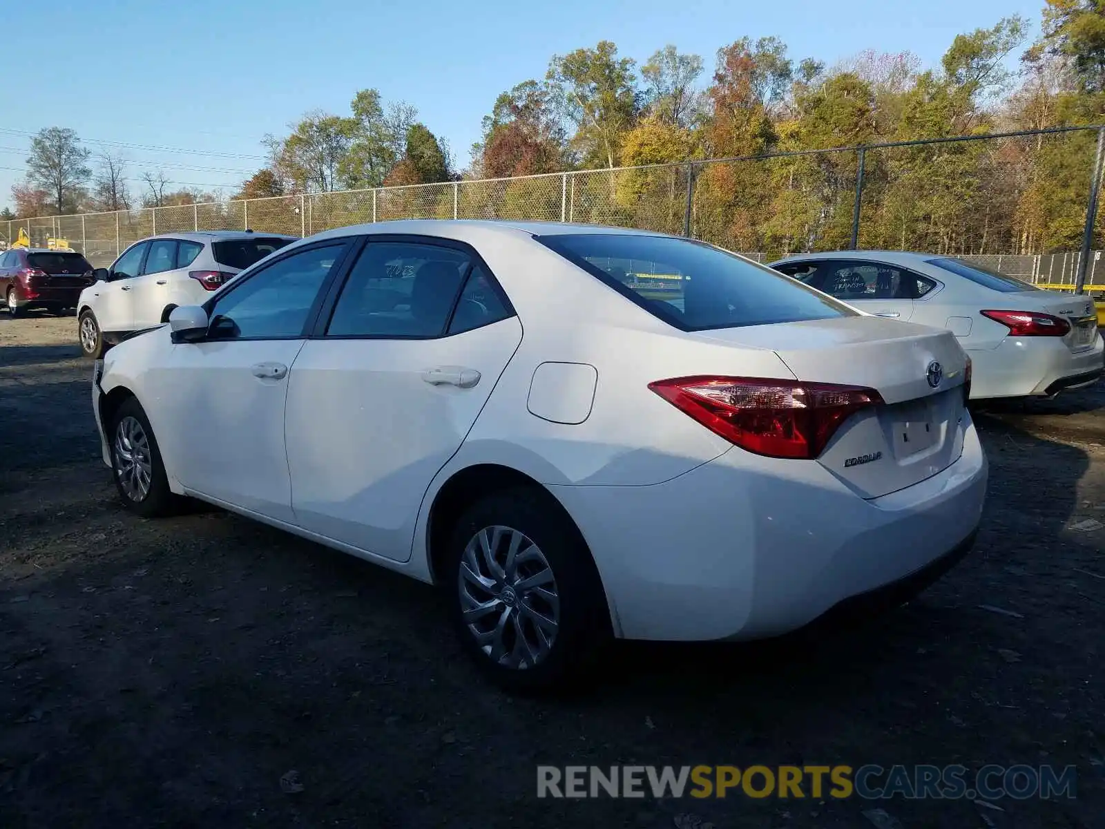 3 Photograph of a damaged car 2T1BURHE7KC226904 TOYOTA COROLLA 2019