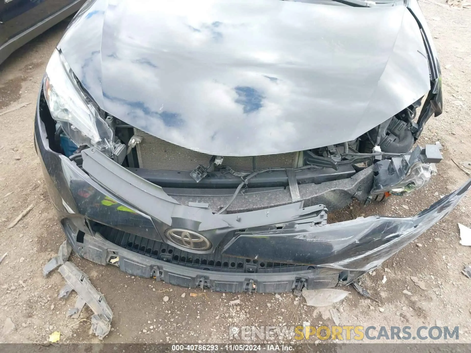 6 Photograph of a damaged car 2T1BURHE7KC231567 TOYOTA COROLLA 2019