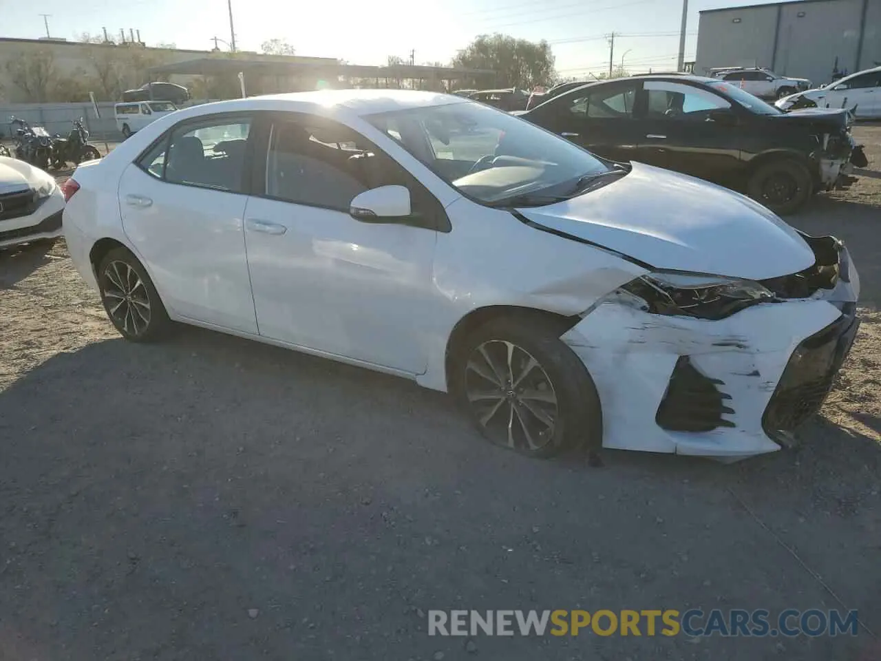 4 Photograph of a damaged car 2T1BURHE7KC232251 TOYOTA COROLLA 2019