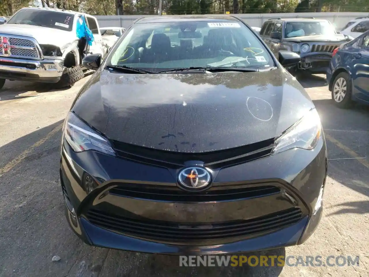 9 Photograph of a damaged car 2T1BURHE7KC232797 TOYOTA COROLLA 2019