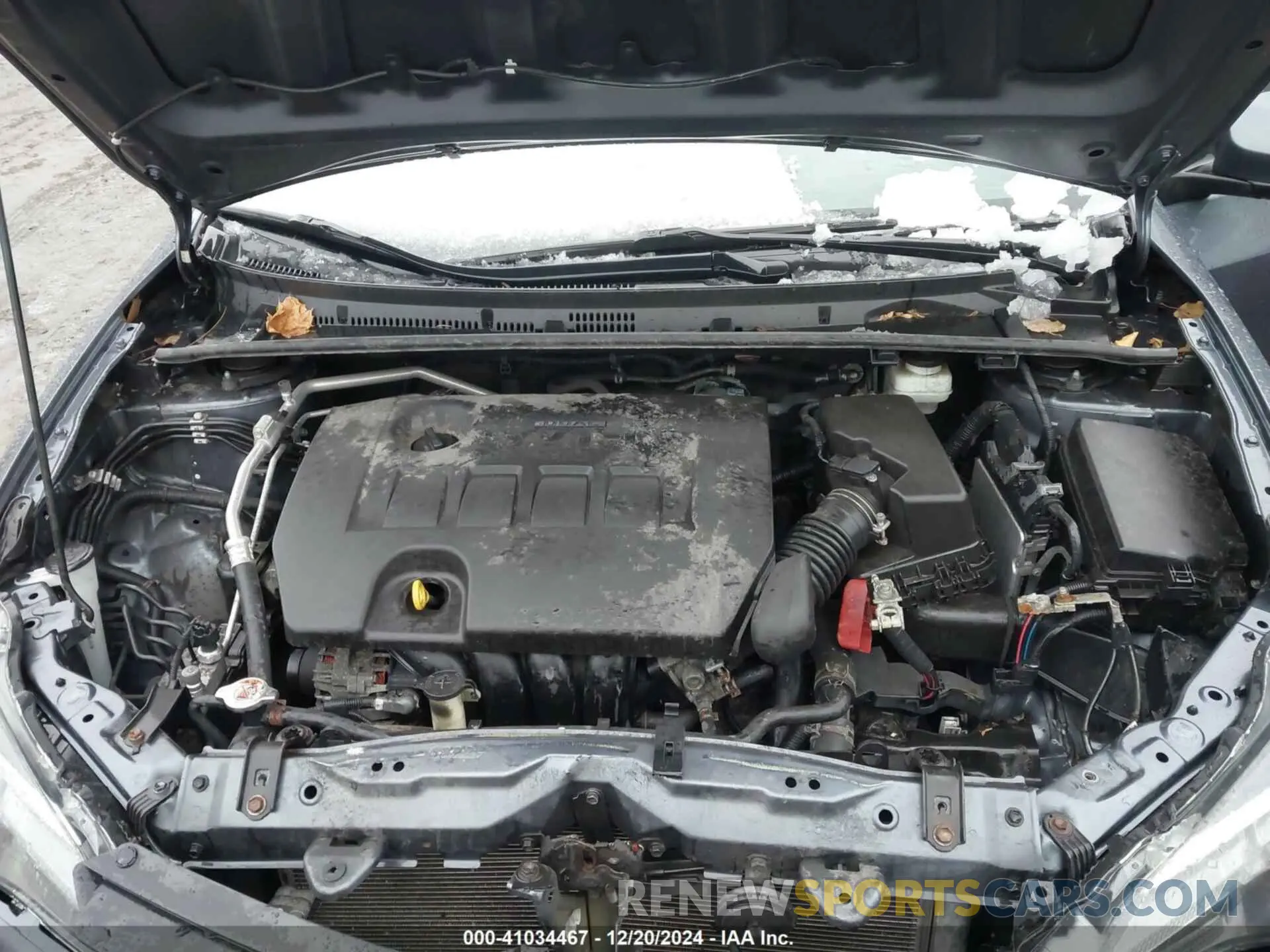 10 Photograph of a damaged car 2T1BURHE7KC239975 TOYOTA COROLLA 2019