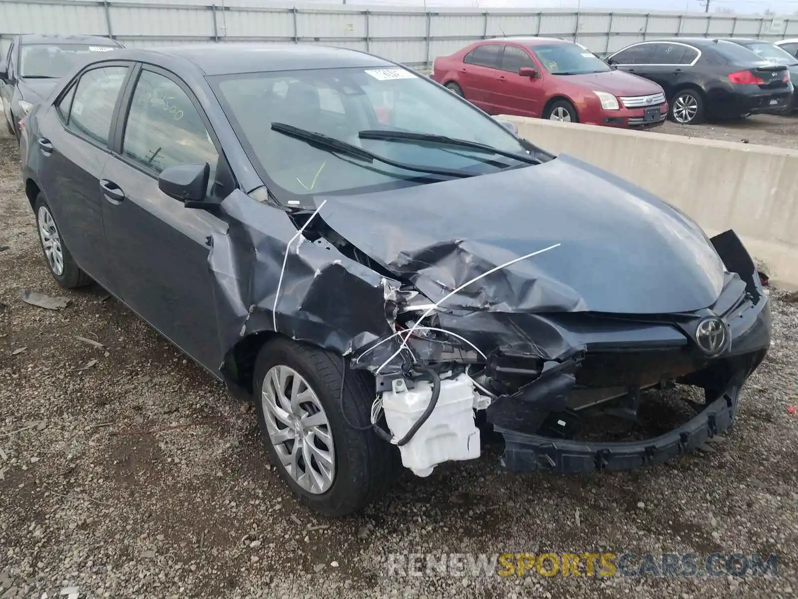 1 Photograph of a damaged car 2T1BURHE7KC241242 TOYOTA COROLLA 2019