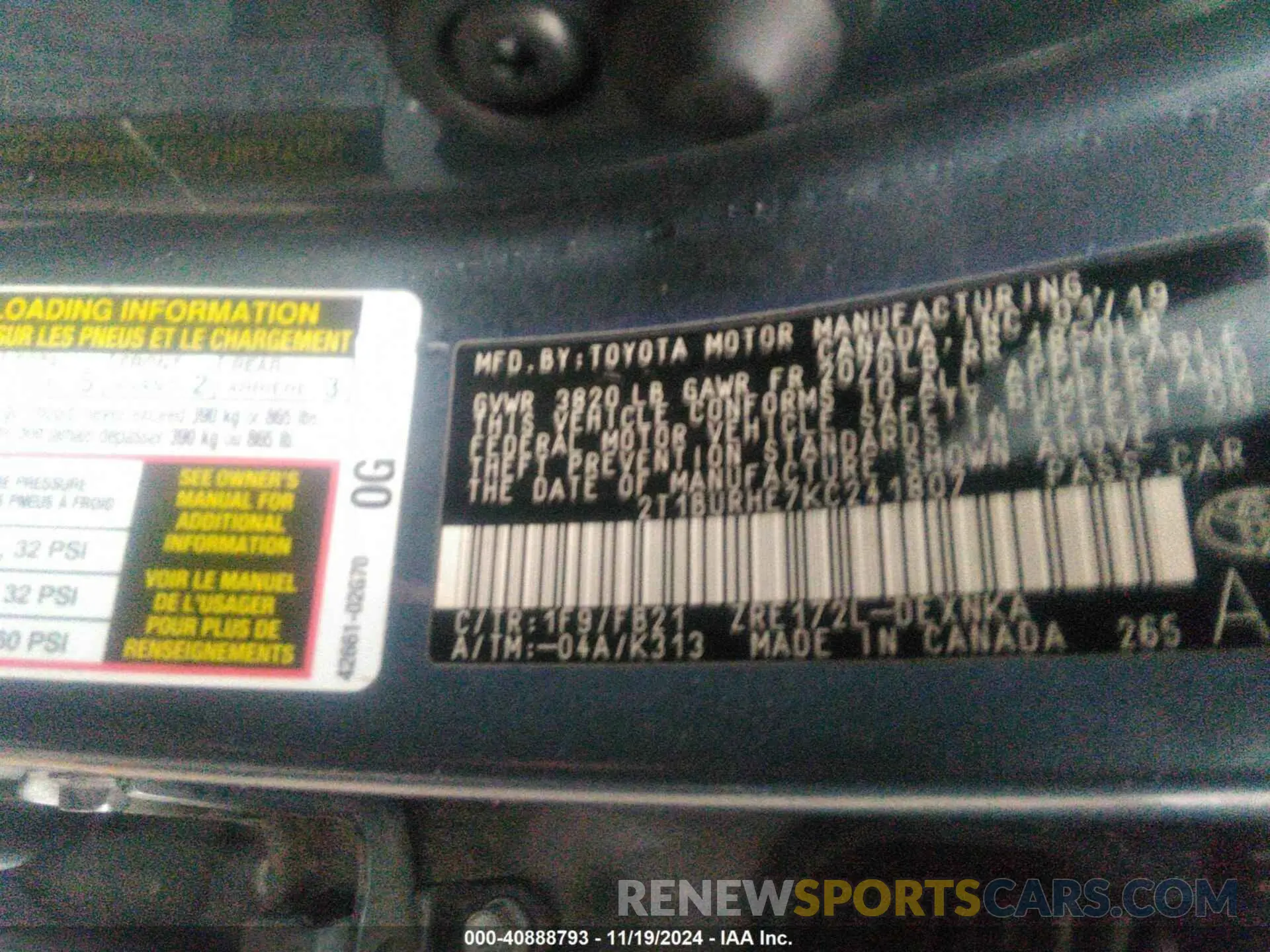 9 Photograph of a damaged car 2T1BURHE7KC241807 TOYOTA COROLLA 2019