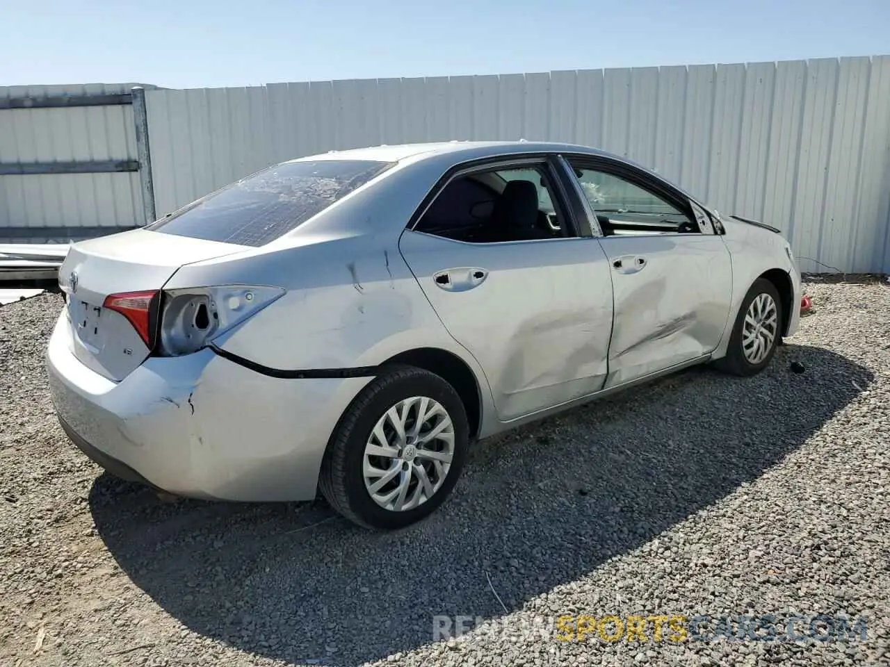 3 Photograph of a damaged car 2T1BURHE7KC242701 TOYOTA COROLLA 2019