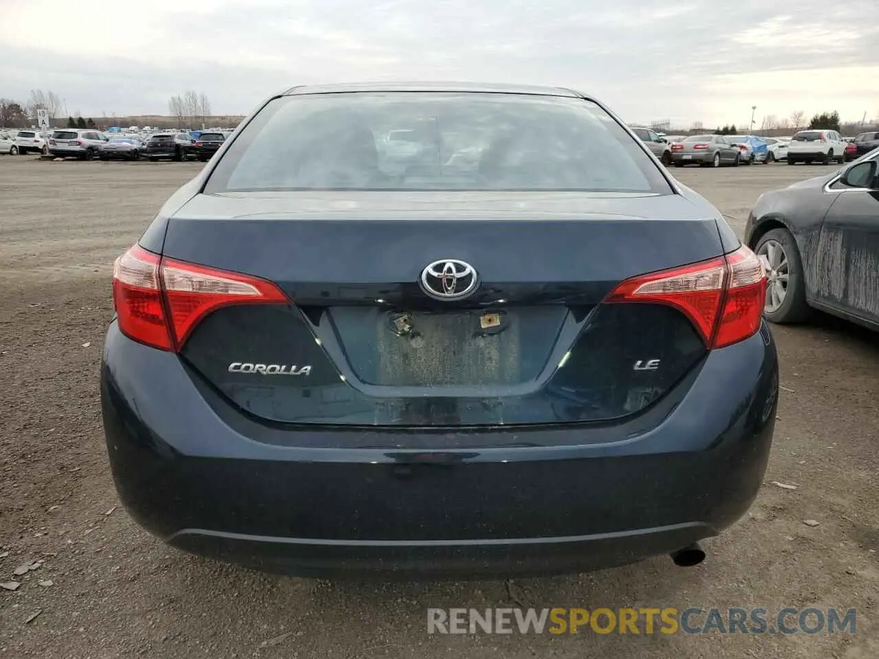 6 Photograph of a damaged car 2T1BURHE7KC243735 TOYOTA COROLLA 2019