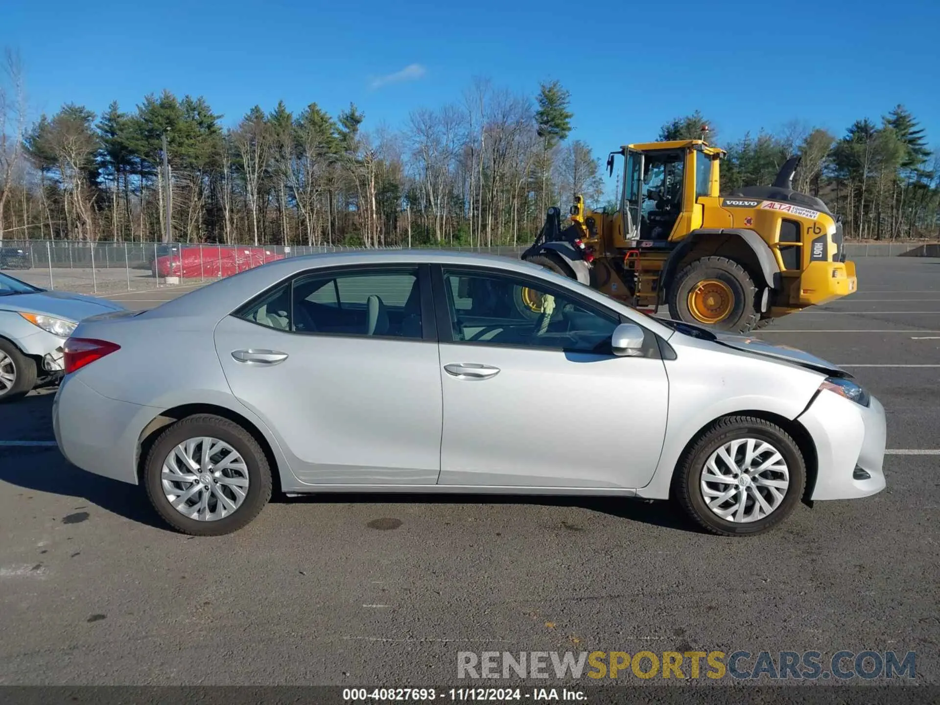 13 Photograph of a damaged car 2T1BURHE7KC244707 TOYOTA COROLLA 2019