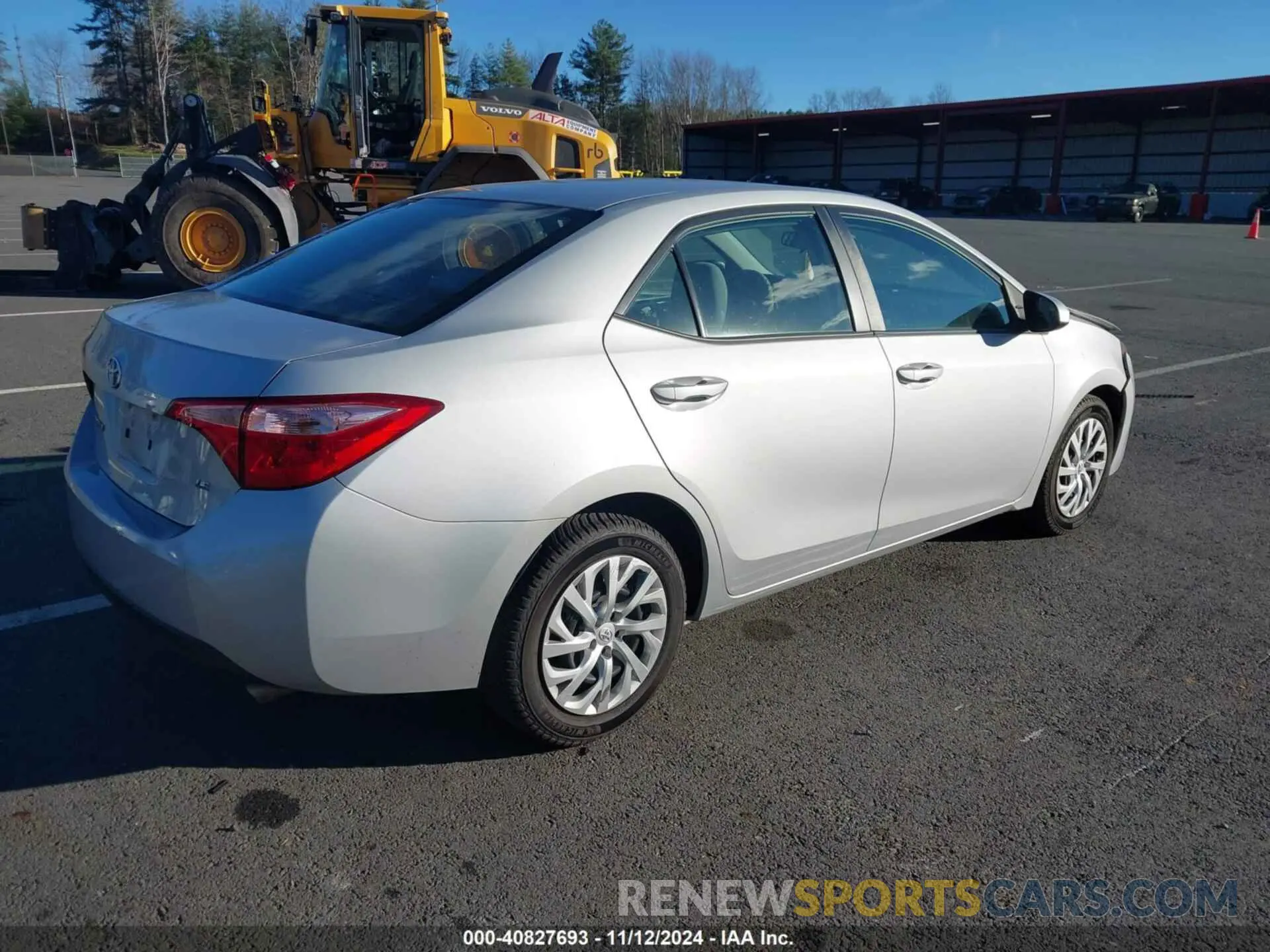 4 Photograph of a damaged car 2T1BURHE7KC244707 TOYOTA COROLLA 2019