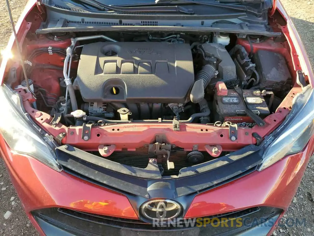 11 Photograph of a damaged car 2T1BURHE8KC125564 TOYOTA COROLLA 2019