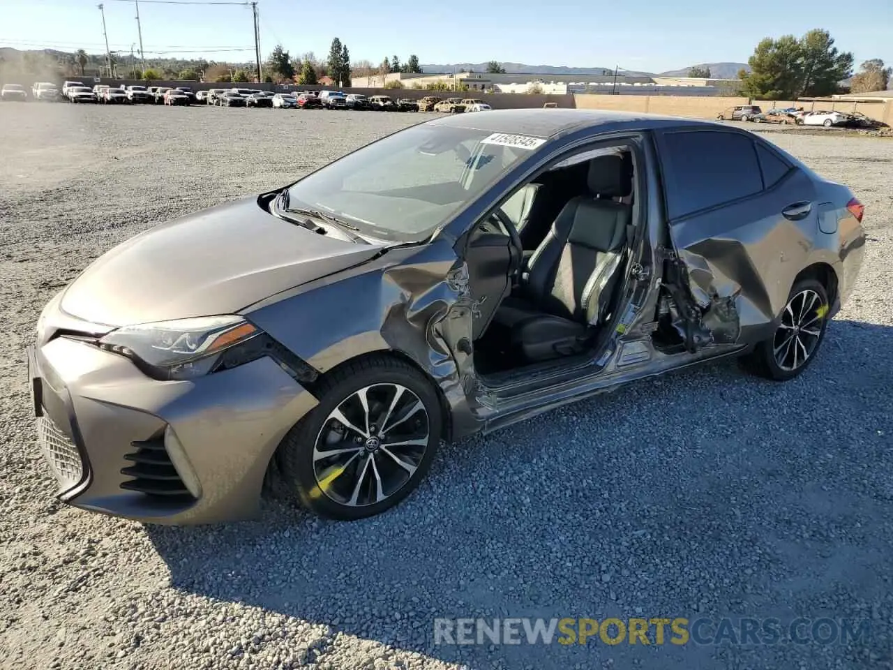 1 Photograph of a damaged car 2T1BURHE8KC129694 TOYOTA COROLLA 2019