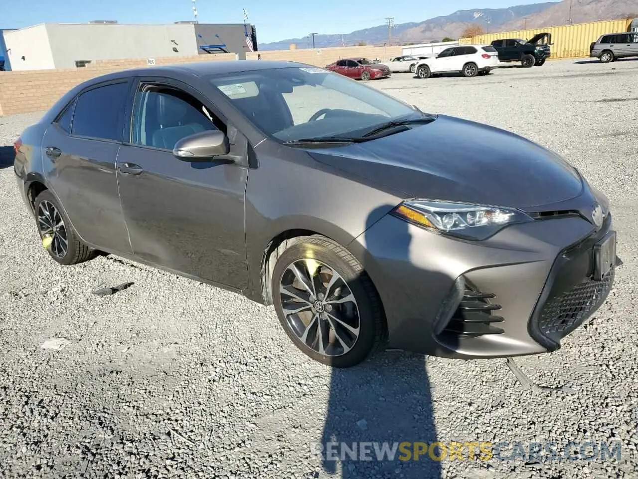 4 Photograph of a damaged car 2T1BURHE8KC129694 TOYOTA COROLLA 2019