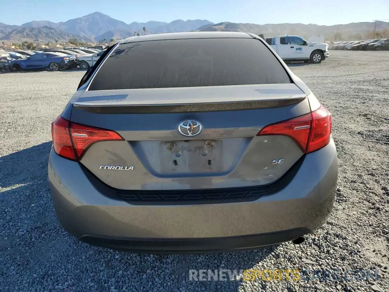 6 Photograph of a damaged car 2T1BURHE8KC129694 TOYOTA COROLLA 2019