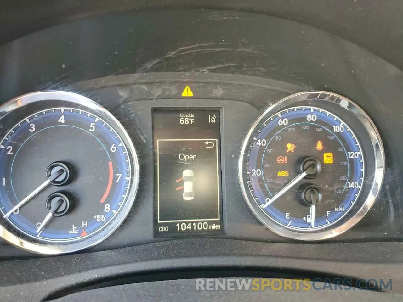 9 Photograph of a damaged car 2T1BURHE8KC129694 TOYOTA COROLLA 2019
