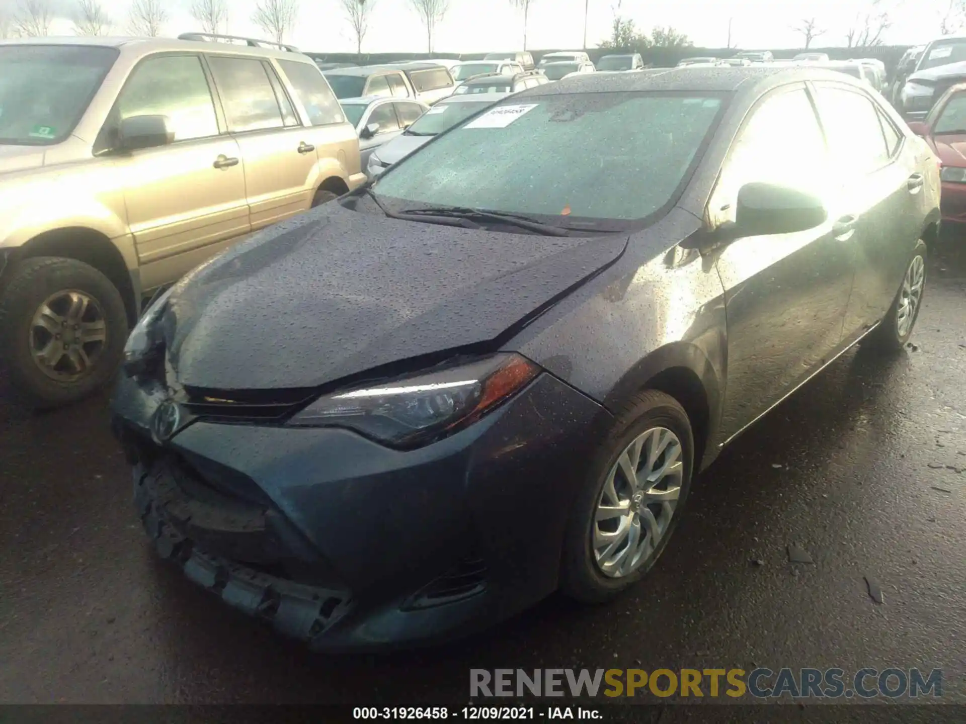 2 Photograph of a damaged car 2T1BURHE8KC134748 TOYOTA COROLLA 2019