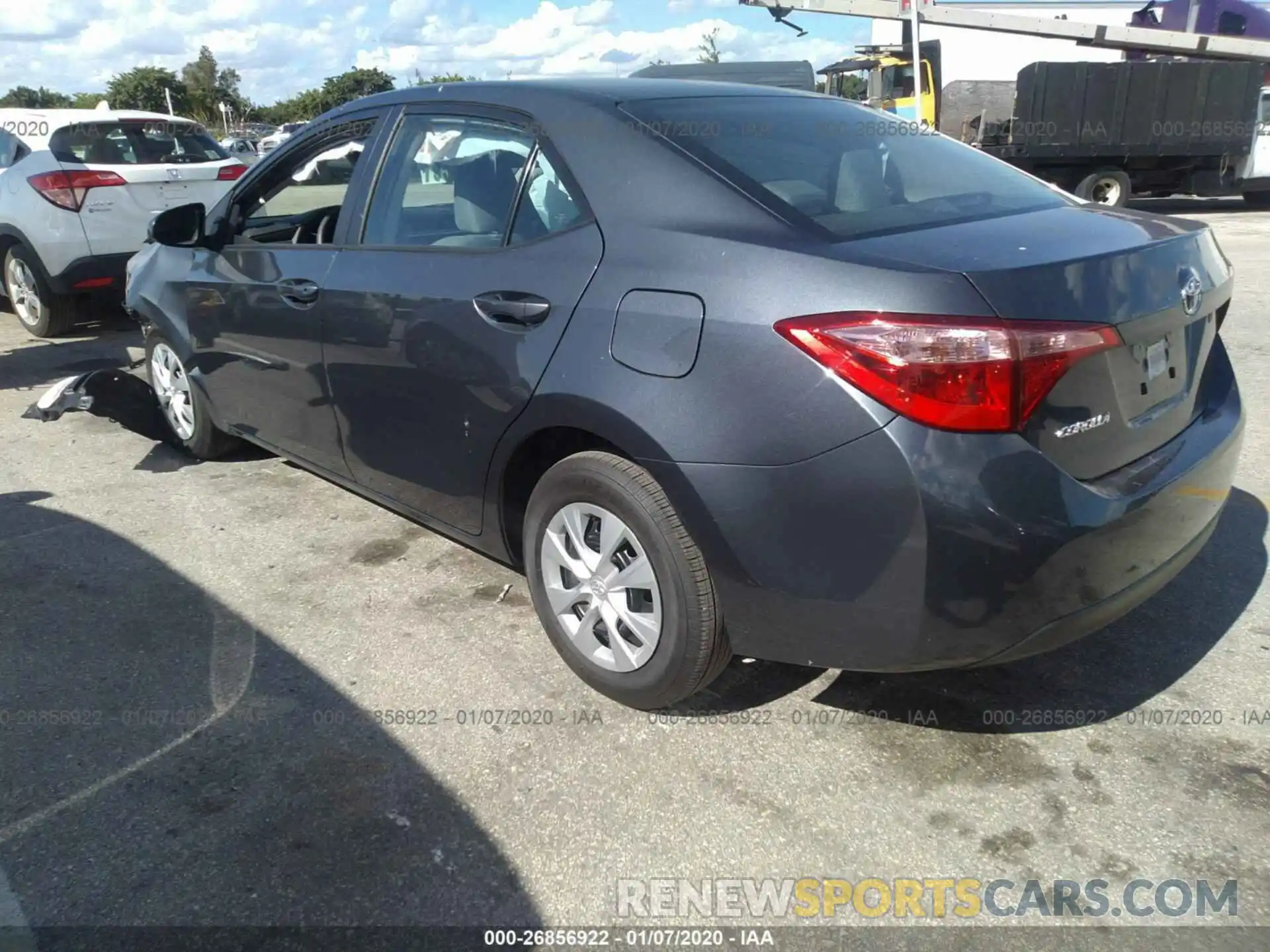 3 Photograph of a damaged car 2T1BURHE8KC139979 TOYOTA COROLLA 2019