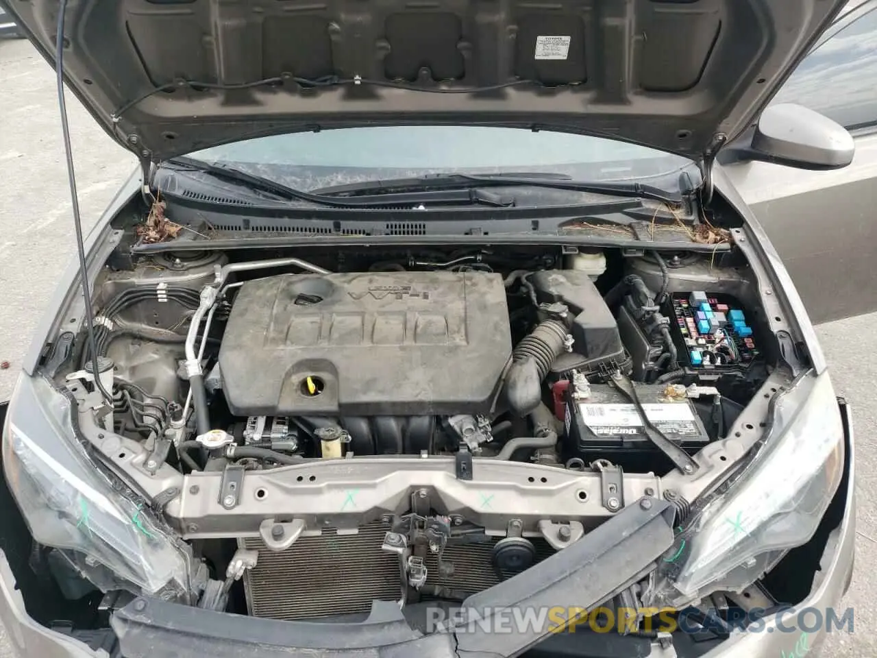 11 Photograph of a damaged car 2T1BURHE8KC143837 TOYOTA COROLLA 2019