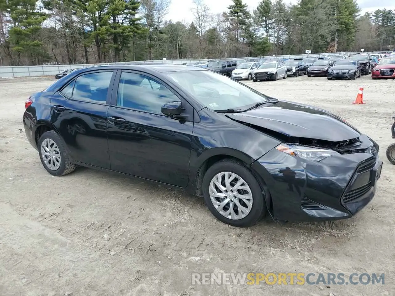 4 Photograph of a damaged car 2T1BURHE8KC145085 TOYOTA COROLLA 2019