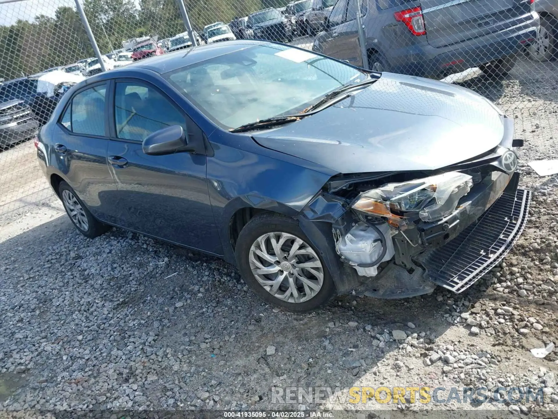 1 Photograph of a damaged car 2T1BURHE8KC145684 TOYOTA COROLLA 2019