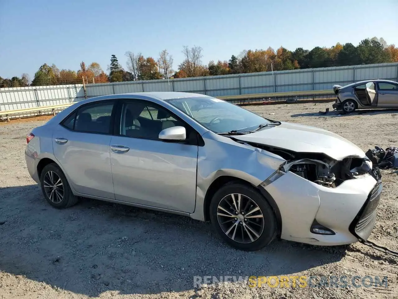 4 Photograph of a damaged car 2T1BURHE8KC149041 TOYOTA COROLLA 2019