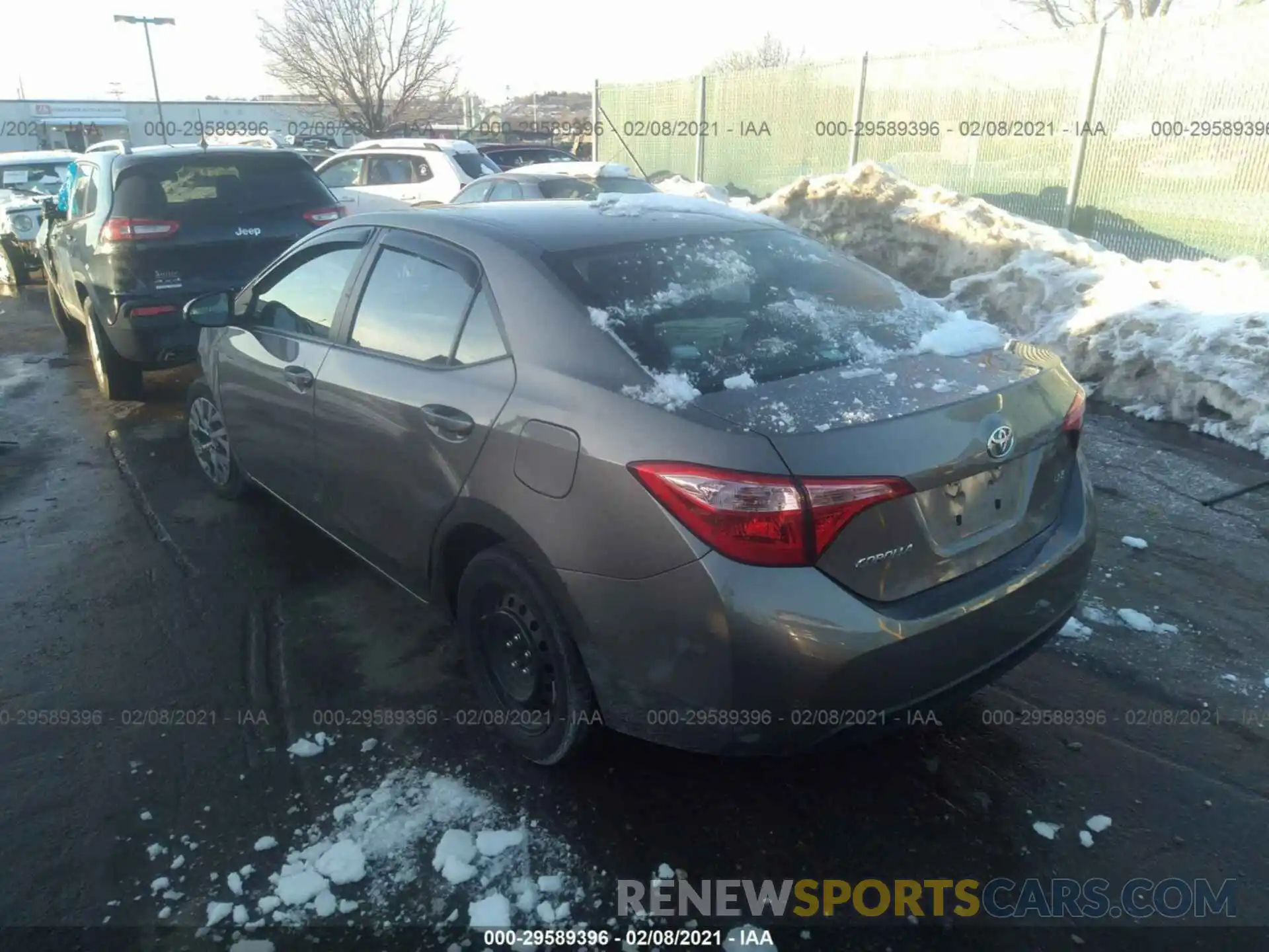 3 Photograph of a damaged car 2T1BURHE8KC150688 TOYOTA COROLLA 2019