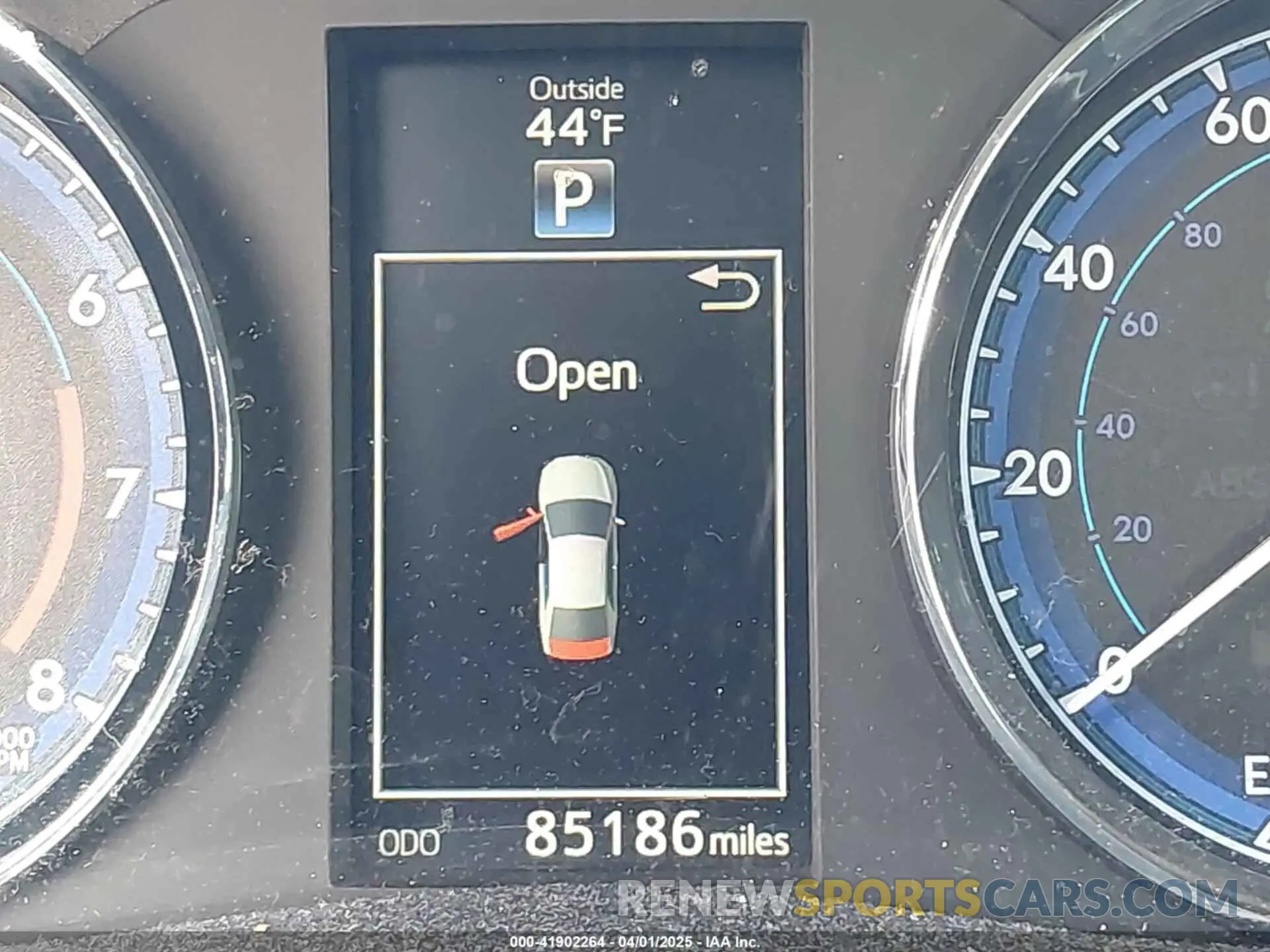 15 Photograph of a damaged car 2T1BURHE8KC155695 TOYOTA COROLLA 2019